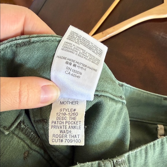 MOTHER Ankle Cropped Jeans in Sage - Picture 7 of 16